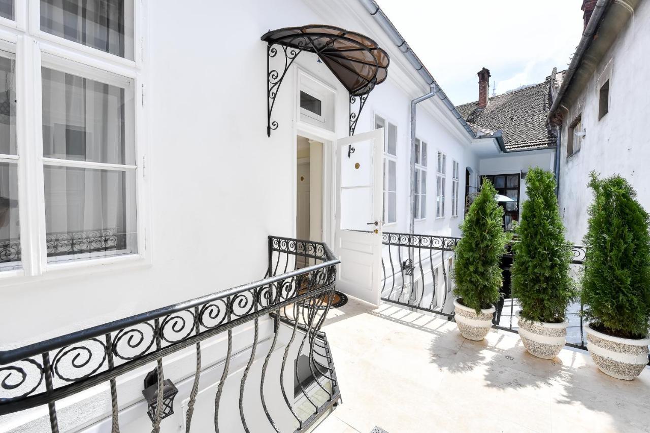 Apartment Casa Baritiu Brasov